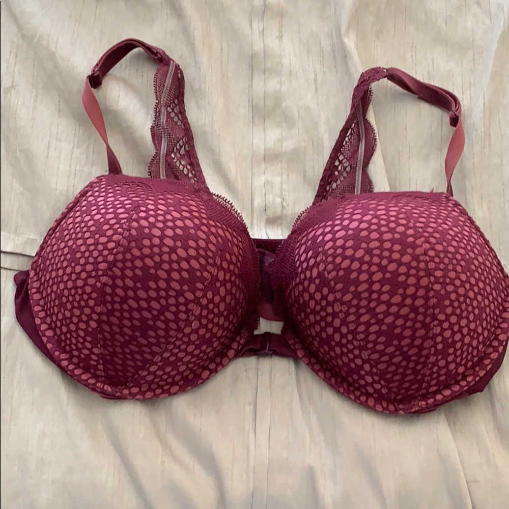 Victoria’s Secret Bombshell Lace Bra